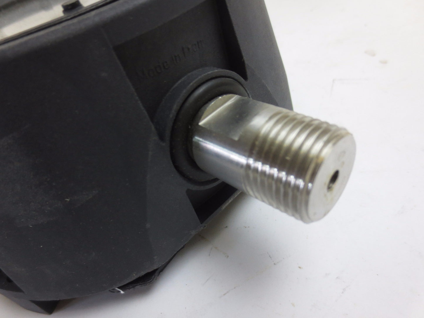 BOURDON HAENNI MPG6A60H37US6A PROCESS GAUGE 0-5000psi - MPG130A - NEW SURPLUS