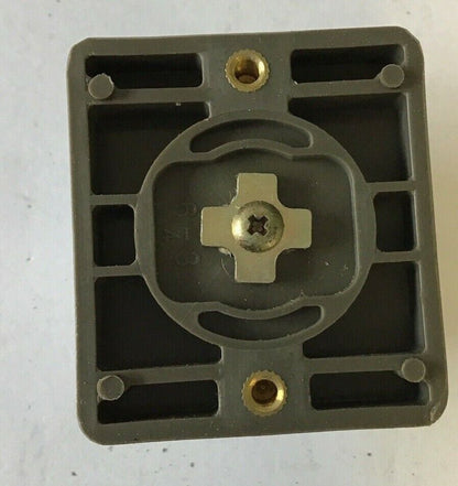 IDEC ABS 100 PUSH BUTTON COMPONENT***LOTOF3***