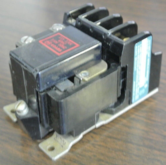 ALLEN-BRADLEY 702L-TOD92 AC LIGHTING CONTACTOR 120V, 10A, 2-POLE - NEW SURPLUS
