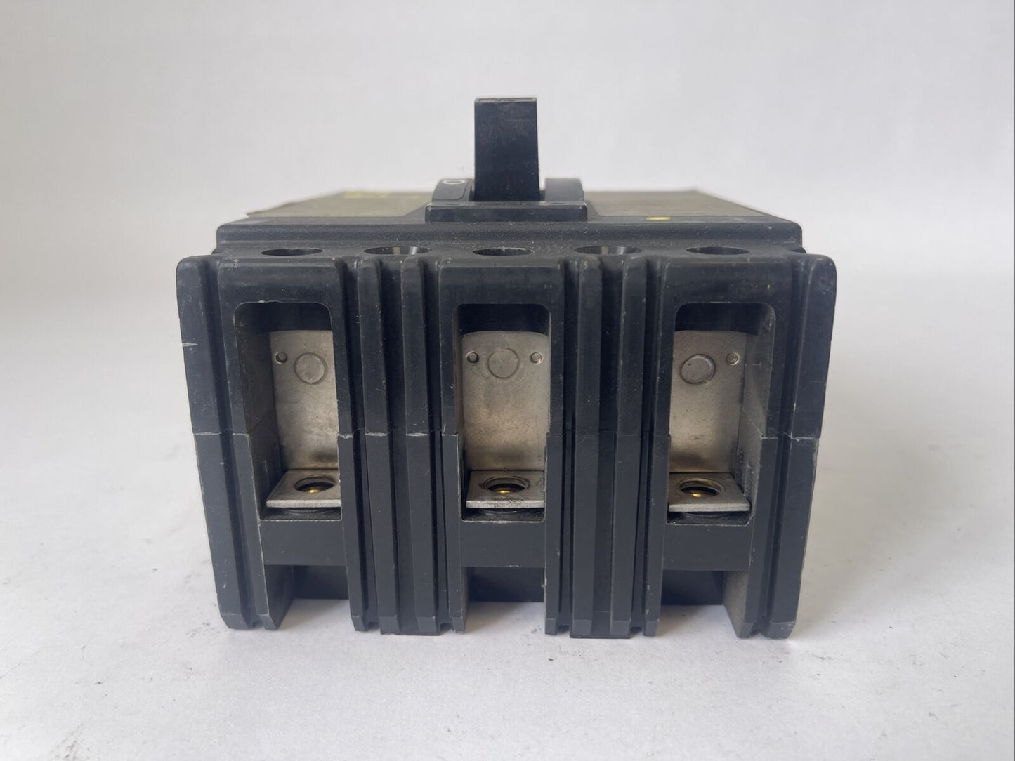 SQUARE D FAL36015 CIRCUIT BREAKER SERIES 2 600VAC 250VDC 15AMP 3POLE