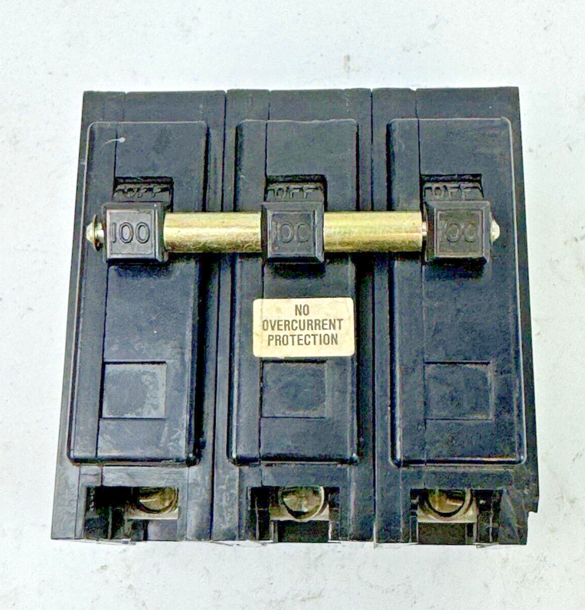 WESTINGHOUSE - HQP3100N - MOLDED CASE CIRCUIT BREAKER - 3 POLE/240VAC/100A
