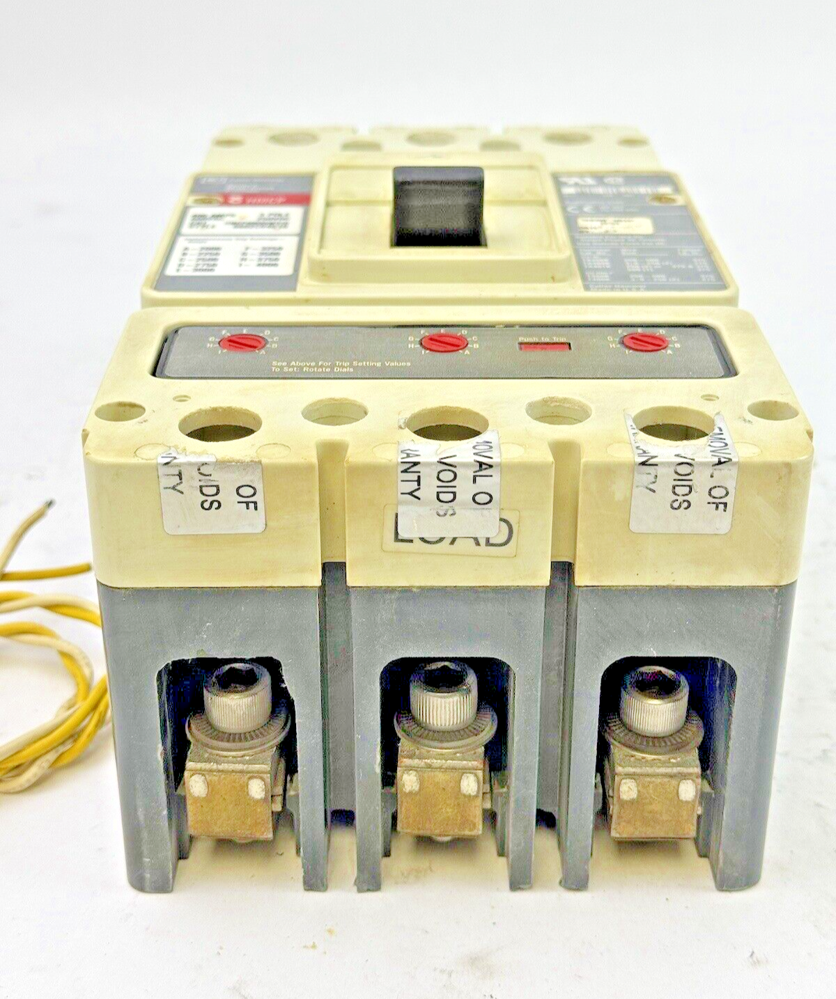 CUTLER-HAMMER - HMCP400X5WS10 - 400A, 3POLE, 600VAC, 250VDC W/SNT3P11 SHUNT UNIT