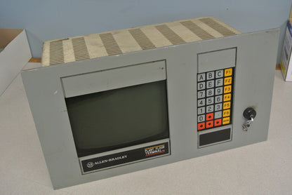 ALLEN-BRADLEY 1784-T30G PLANT FLOOR TERMINAL / 9" GREEN SCREEN / 966998-010
