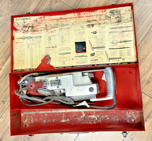 MILWAUKEE 5300 ROTARY HAMMER **ALL ATTACHMENTS INCLUDED IN PHOTOS**