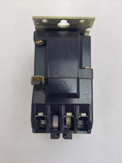 WESTINGHOUSE BFE21F INDUSTRIAL CONTROL RELAY 300V 10AMP 766A158G01 COIL 120V 60C