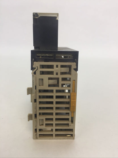 OMRON CJ1W-OC201 OUTPUT UNIT 24VAC