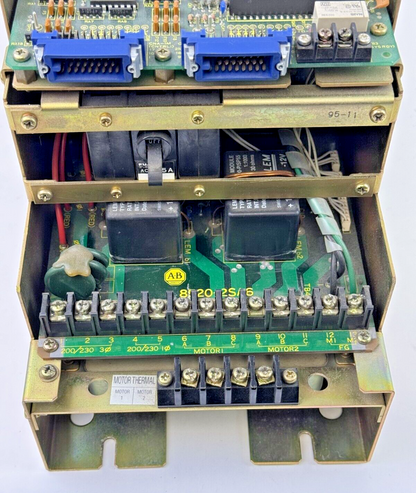 ALLEN-BRADLEY - 8520-AA6 Ser. A - SERVO AMPLIFIER 6AMP DOUBLE AXIS