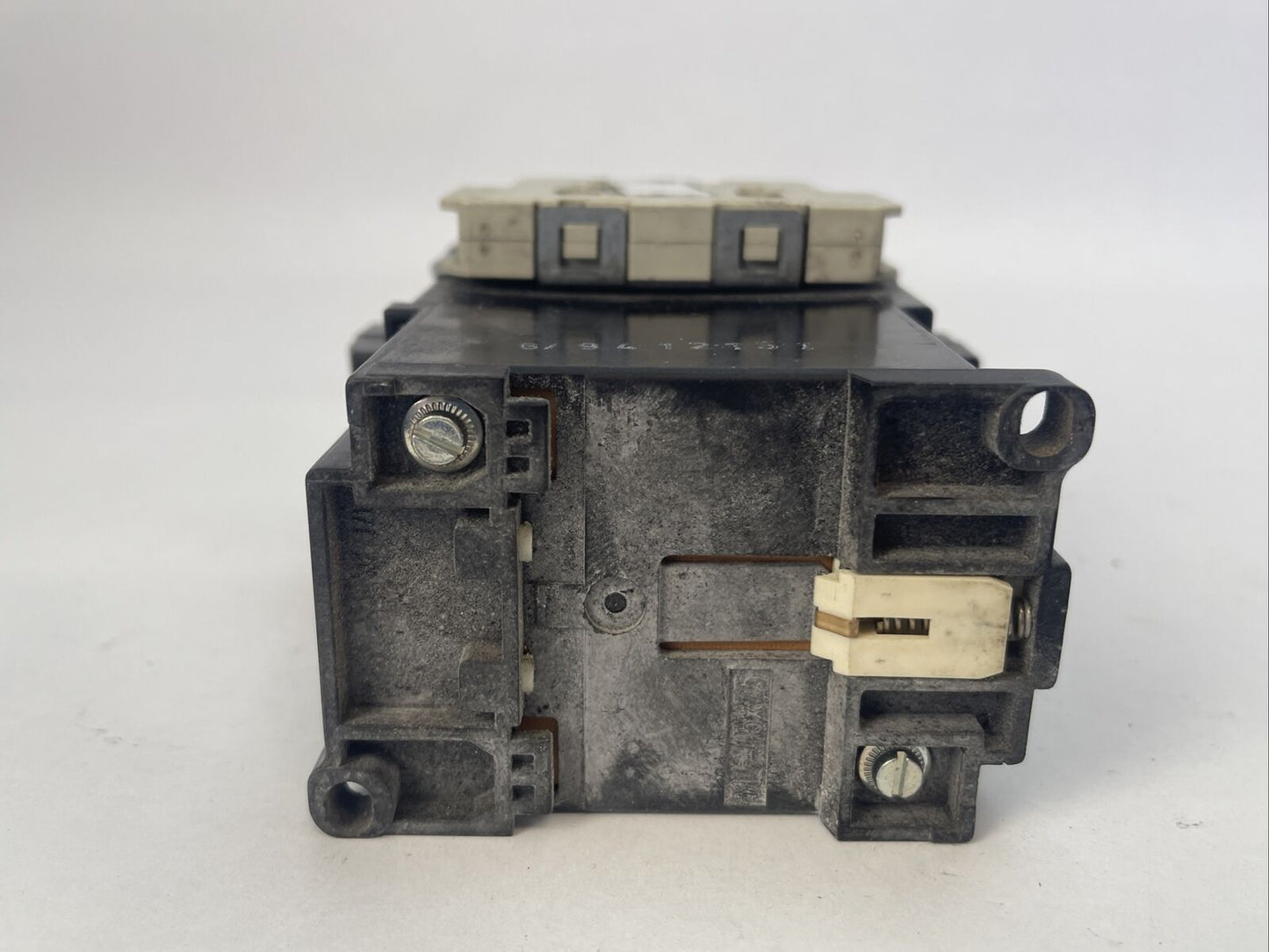 SIEMENS 3TF4522-0B CONTACTOR 45A 600VAC COIL 24VDC