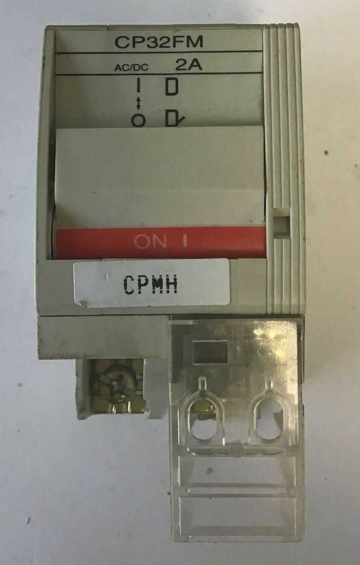 FUJI CP32FM/2W CIRCUIT PROTECTOR 2A 50/60HZ 3POLE