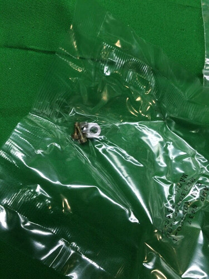ALLEN-BRADLEY 1770-XXP CONNECTOR KIT 25-PIN MALE W/ 25-PIN D-SHELL
