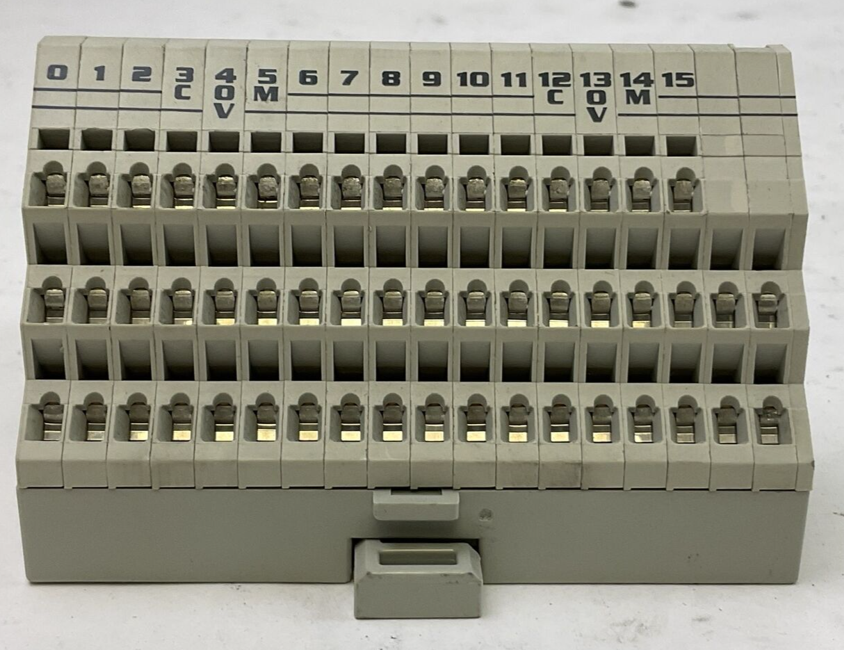 ALLEN BRADLEY 1794-TB3S SER A REV B01 F/W REV BLANK I/O TERMINAL BASE