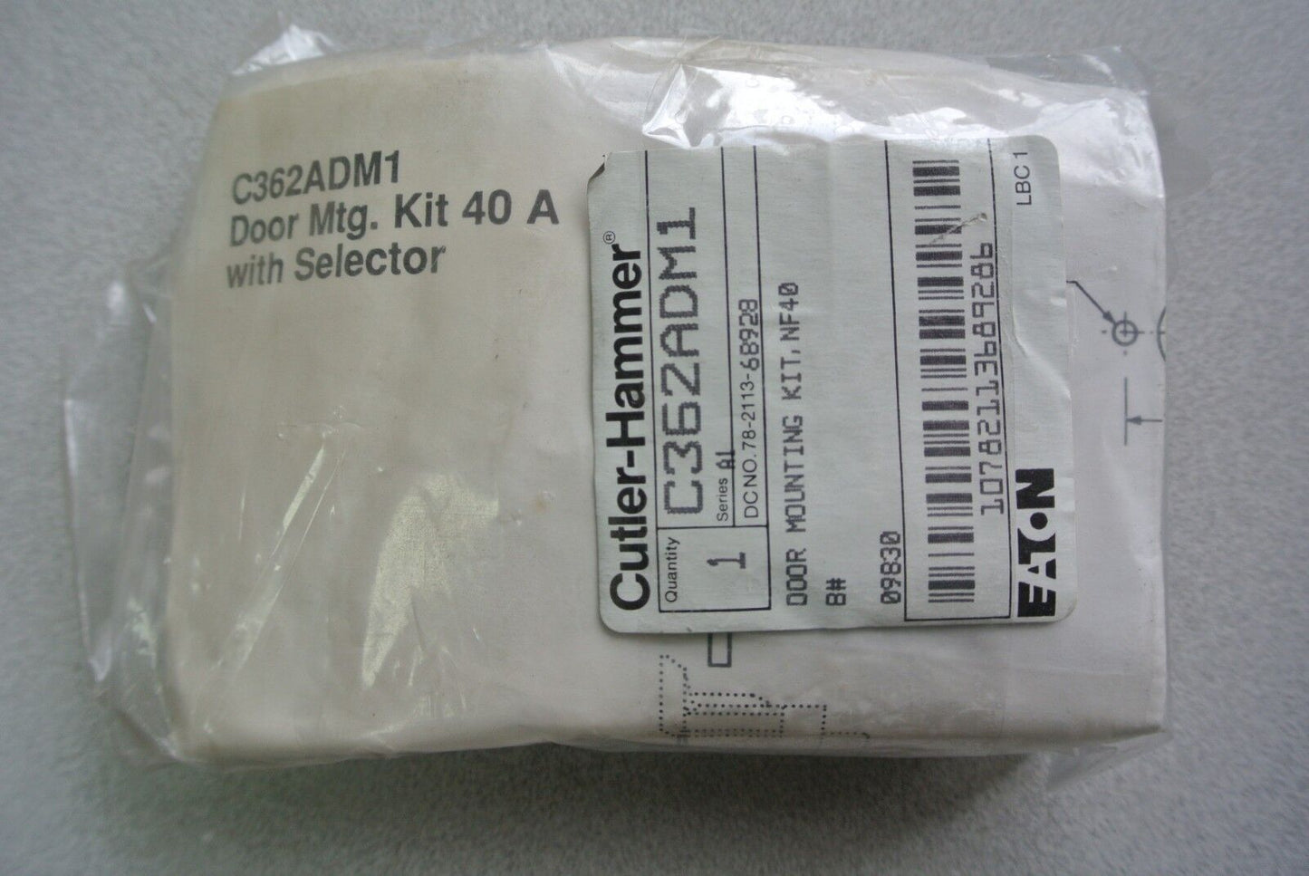 CUTLER-HAMMER C362ADM1 - DOOR MOUNTING KIT, NF40 40A w/SELECTOR - NEW SURPLUS