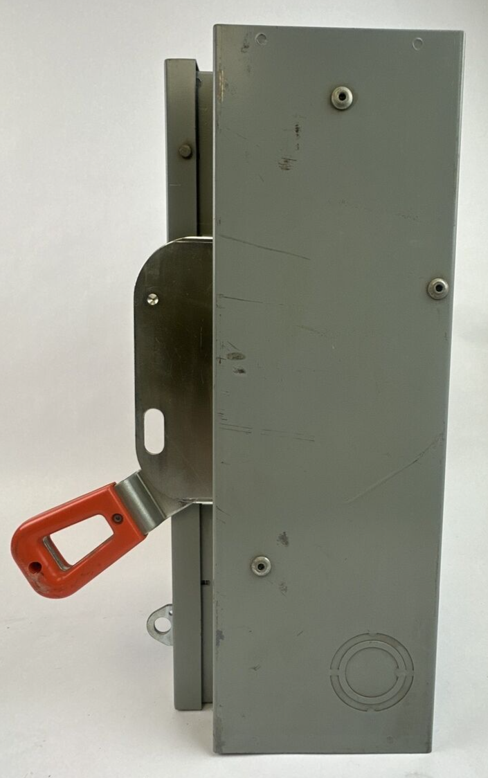 SYLVANIA HD361NF SAFETY SWITCH NON-FUSIBLE 30AMP 240-600VAC 3PH 20HP MAX