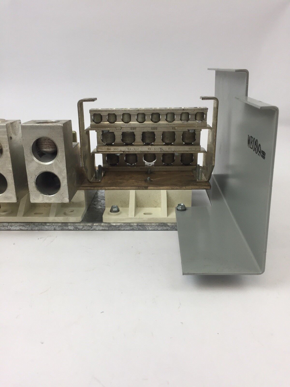 GE ANK600 NEUTRAL ASSEMBLY 600A MAX