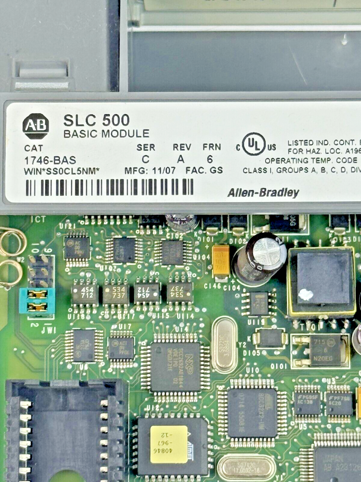 ALLEN-BRADLEY - 1746-BAS SER. C REV. A FRN: 6 - SLC 500 BASIC MODULE