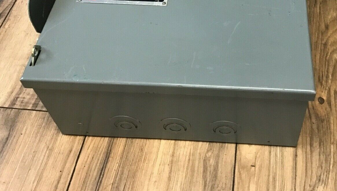 WESTINGHOUSE DH461UGK SAFETY SWITCH 30AMP 250VDC/600VAC 2PH 4POLE