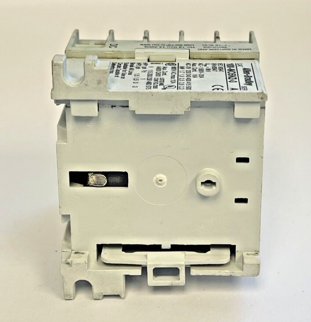 ALLEN BRADLEY - 100-MO5NZ*3 SER. A 24VDC COIL MOTOR STARTER CONTACTOR