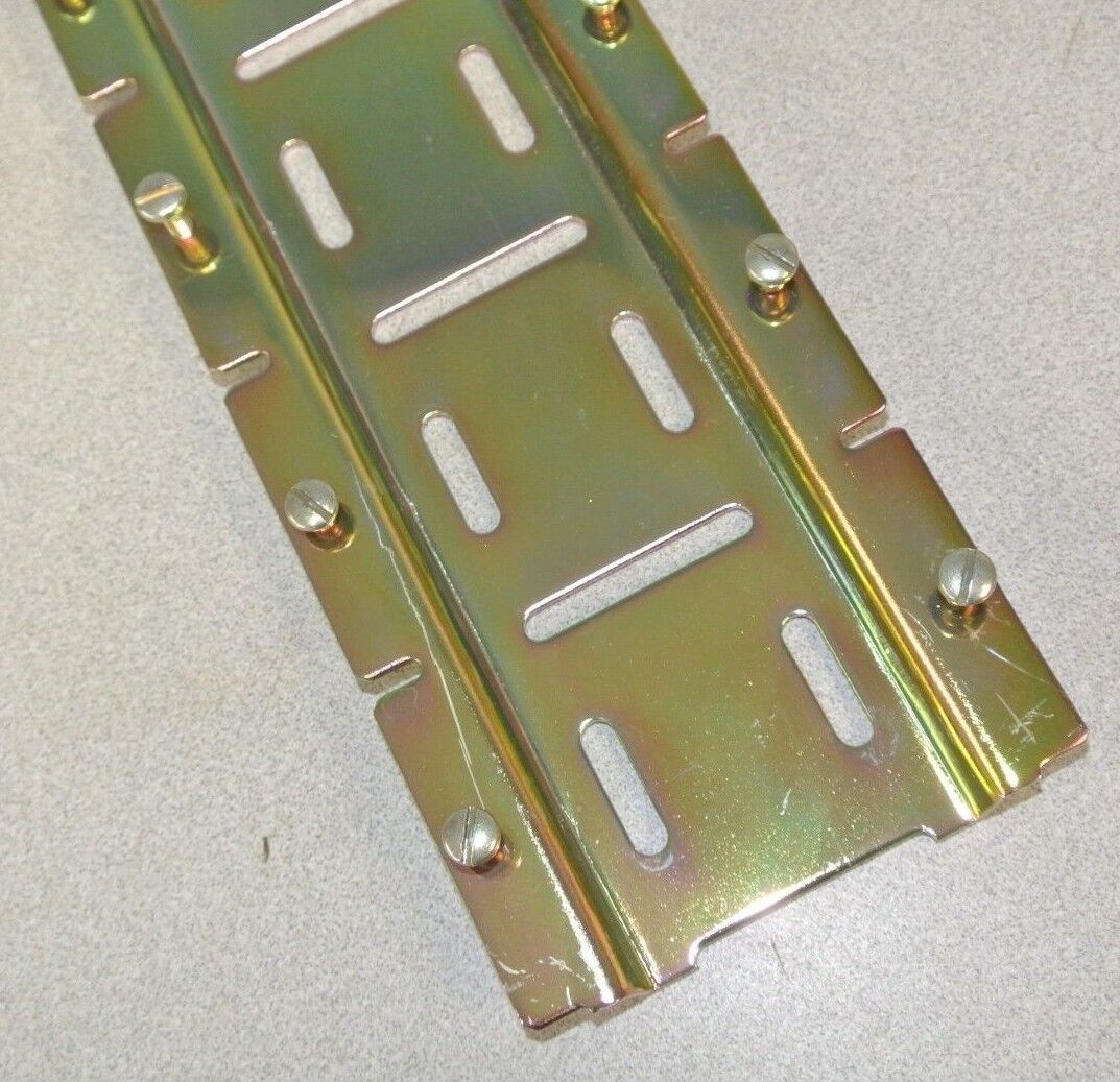 ALLEN-BRADLEY 700-MP12 RELAY MOUNTING STRIP for 12 RELAYS / NEW SURPLUS / EACH