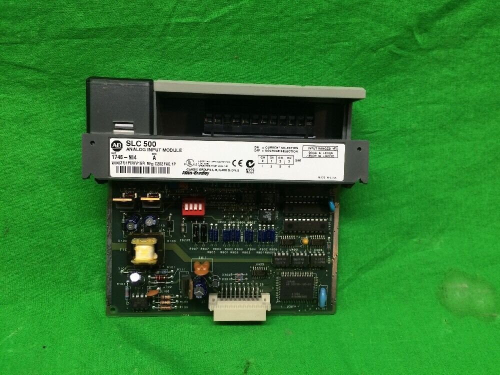 ALLEN BRADLEY 1746-NI4 INPUT MODULE 4 POINT ANALOG SER. A