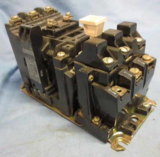 ALLEN-BRADLEY 509-AOD STARTER Ser B w/ W35 HEATERS, CB236 COIL, 595-A AUX CONT