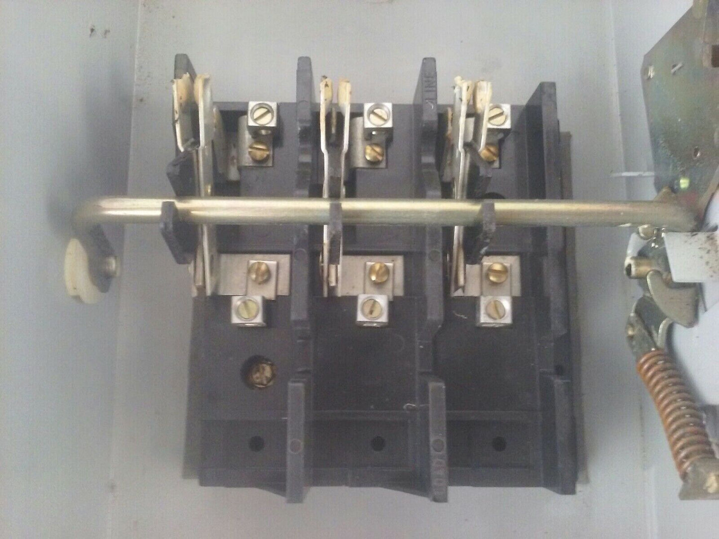 CHALLENGER GD322NFC NON-FUSIBLE SAFETY SWITCH 3PH 60A 240V 30HP TYPE 1 INDOOR