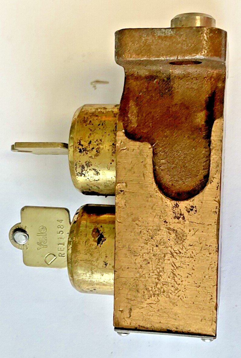 GOULD 45A45794 KIRK INTERLOCK ITEM B DOUBLE KEYED