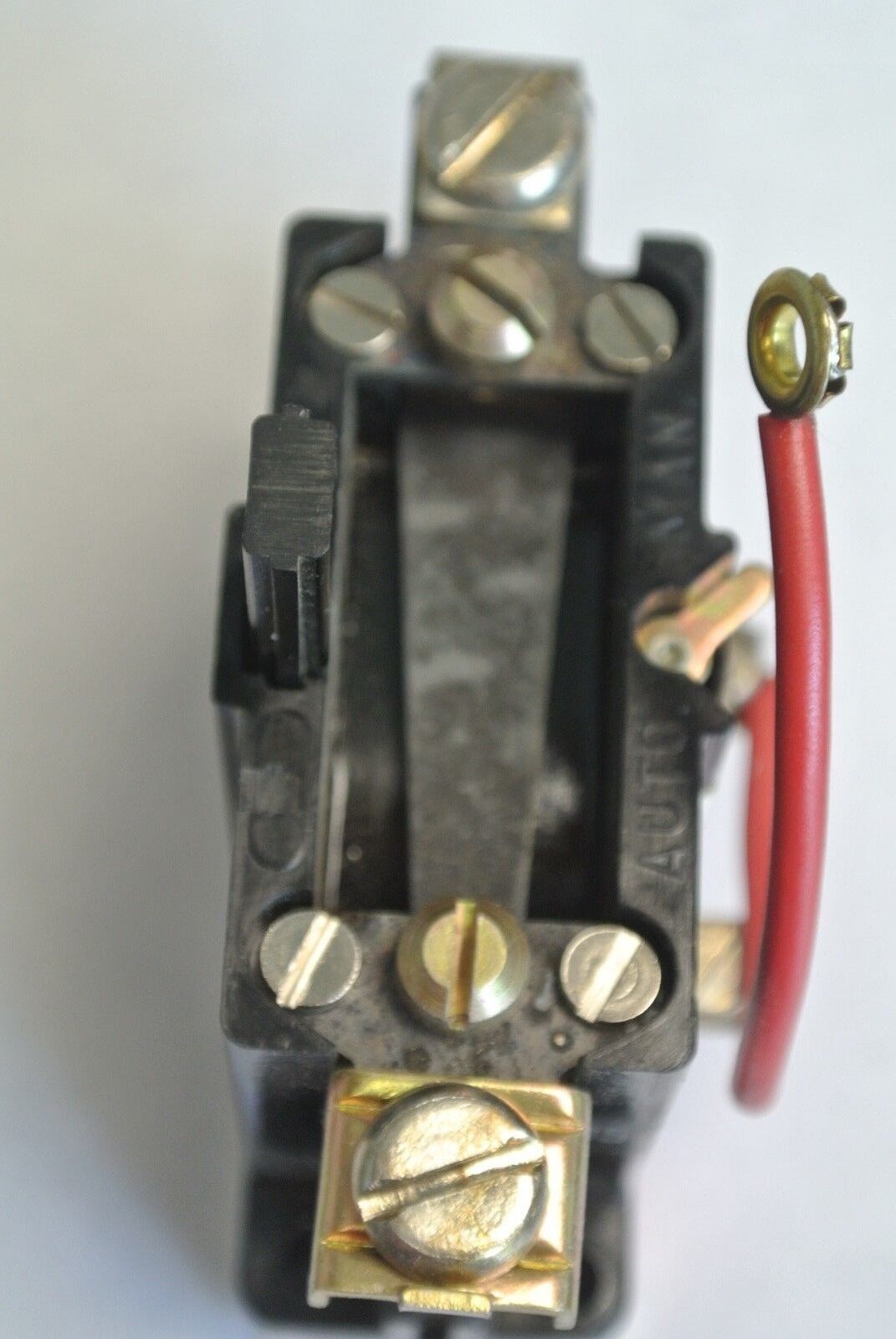 ARROW HART 38557-1995 RELAY, SWITCHABLE "AUTO-MANUAL" - NEW SURPLUS