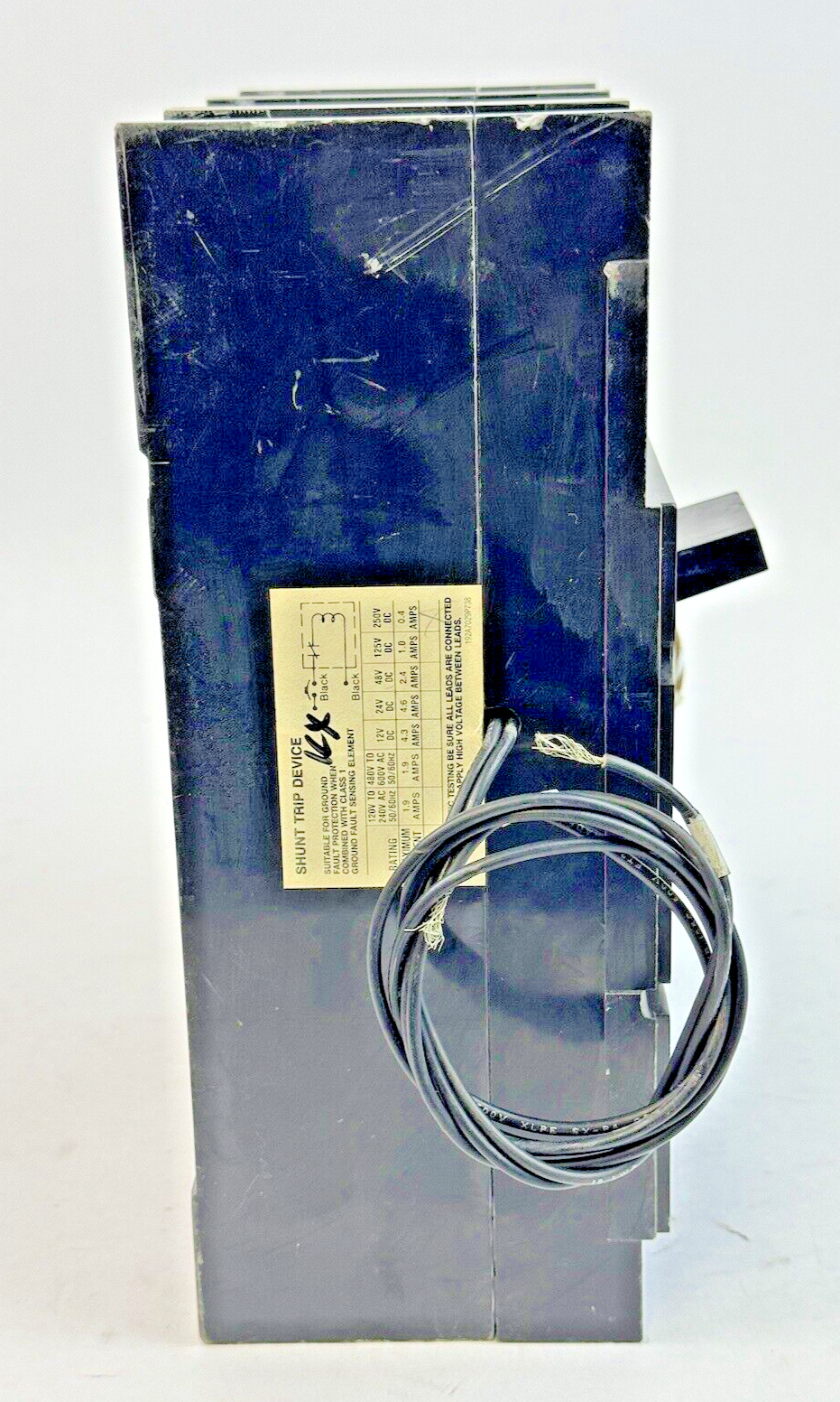 GE - TJJ436400 - CIRCUIT BREAKER W/ 400A TRIP, AUX, SHUNT - 400A, 600VAC, 3 POLE