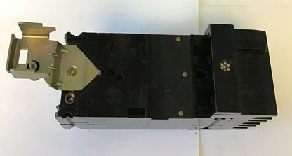 SQUARE D FA22020AB CIRCUIT BREAKER 20AMP 2POLE 240VAC/250VAC