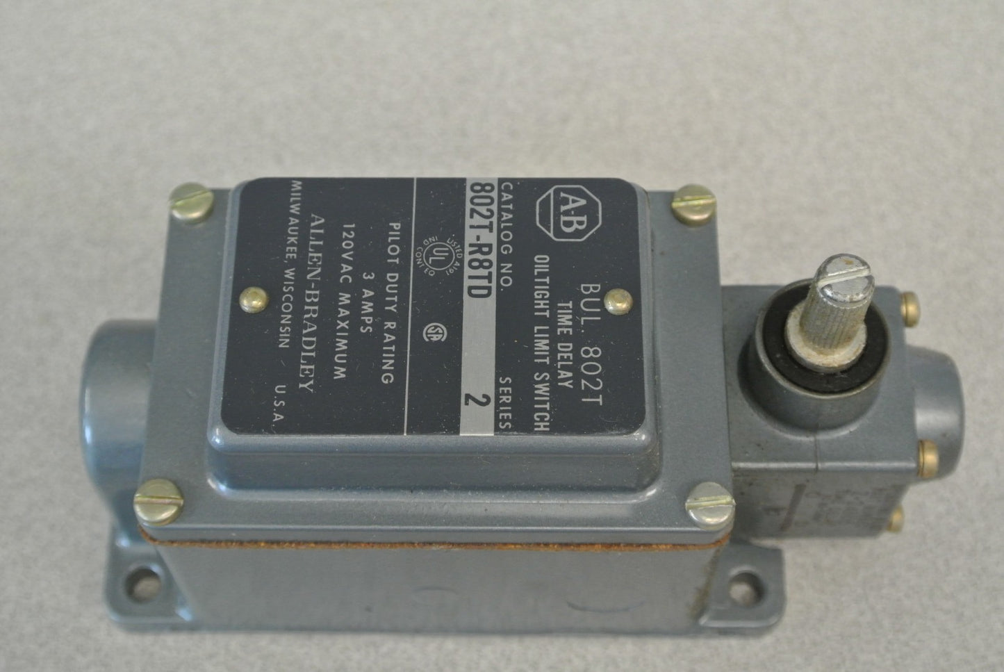 ALLEN-BRADLEY 802T-R8TD TIME DELAY LIMIT SWITCH / OFF-DELAY / CCW / NEW SURPLUS