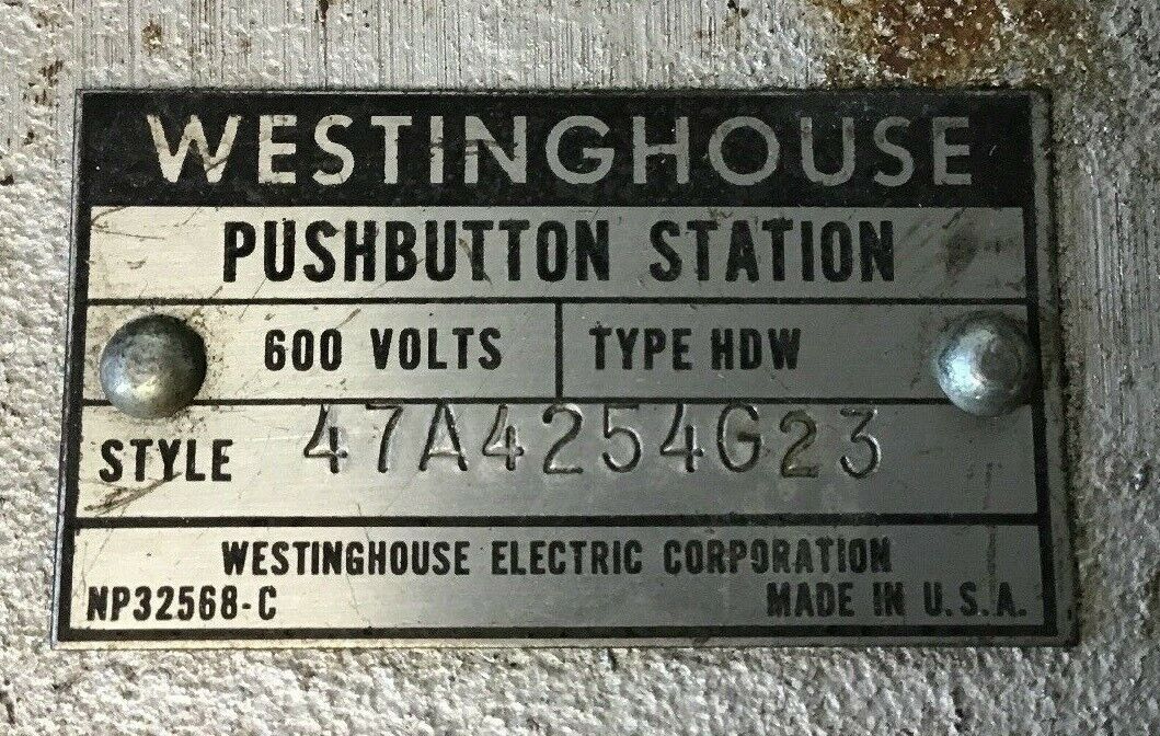 WESTINGHOUSE TYPE HDW PUSHBUTTON STATION 47A4254G23 600VOLTS