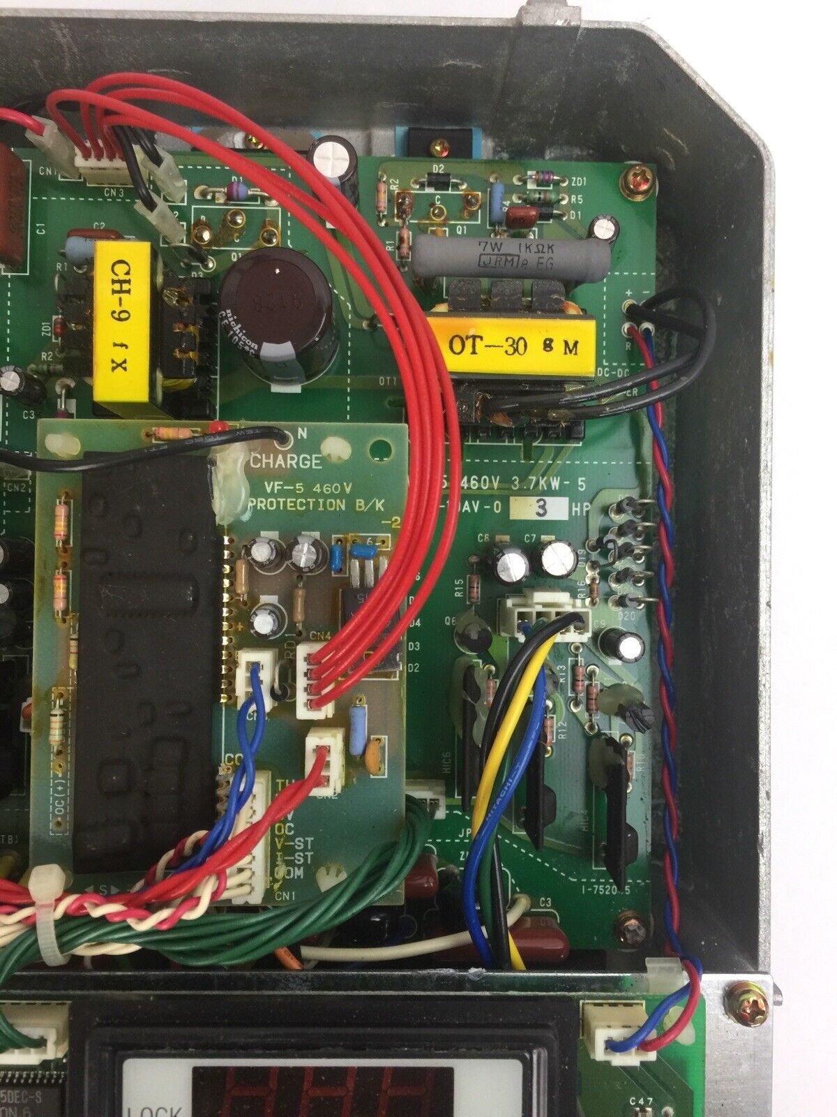 ALLEN BRADLEY 1333-BAB SER C ADJUSTABLE FREQUENCY AC DRIVE OUTPUT 4.8KVA 460VAC