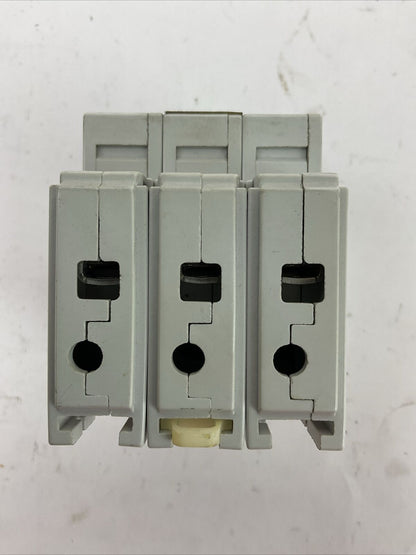 ALLEN BRADLEY 1492-CB3G100 MANUAL MOTOR CONTROLLER 10A 5HP 3PH 480Y/277VAC 3POLE