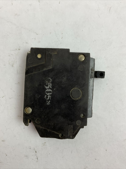 GE THQP130 1POLE TYPE TQP CIRCUIT BREAKER 30AMP 120/240VAC (LOT OF 5)