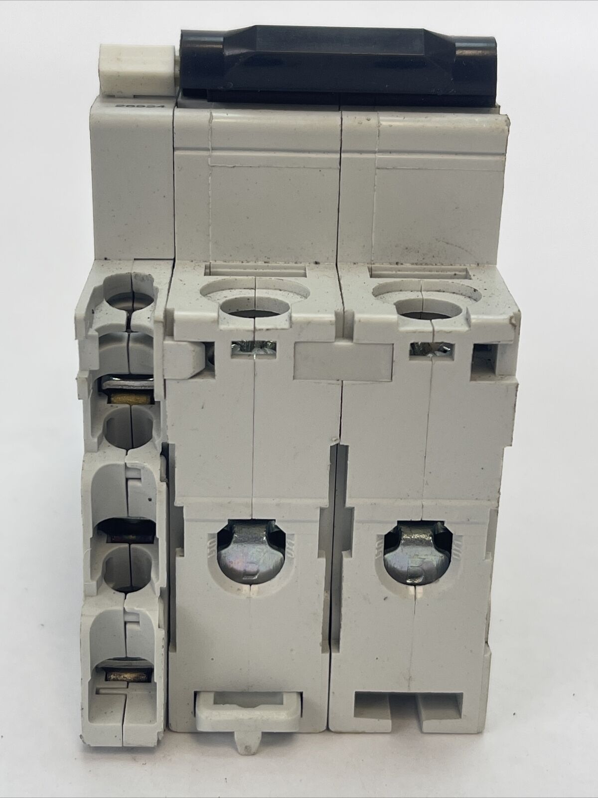 SCHNEIDER ELECTRIC C 5A 240VAC 125VDC 5A C60 MULTI 9 2POLE