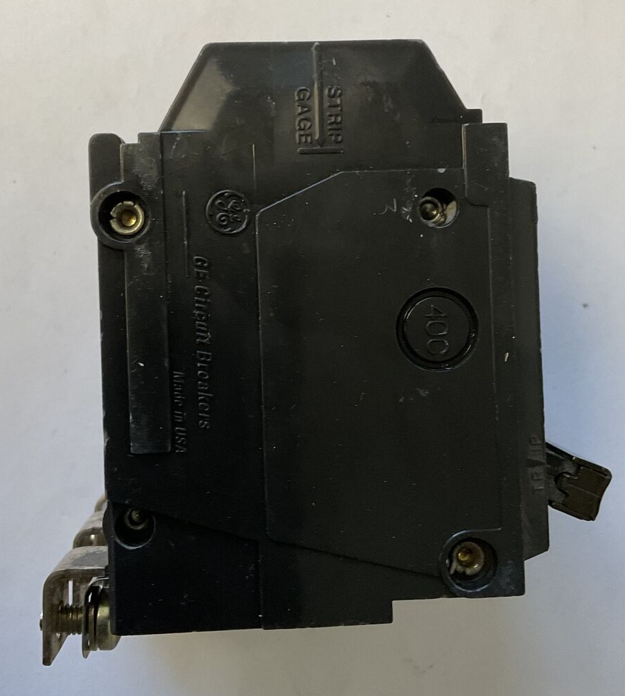 GENERAL ELECTRIC THQB 30A CIRCUIT BREAKER 3POLE