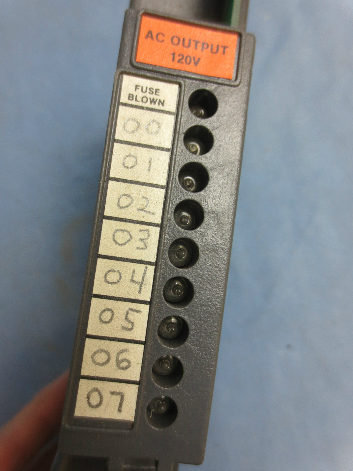 ALLEN-BRADLEY 1771-OA 120V AC OUTPUT MODULE SERIES B