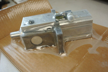 PHD ML314645 / 12725981-1801 PNEUMATIC CYLINDER / NEW SURPLUS -- SEE NOTES