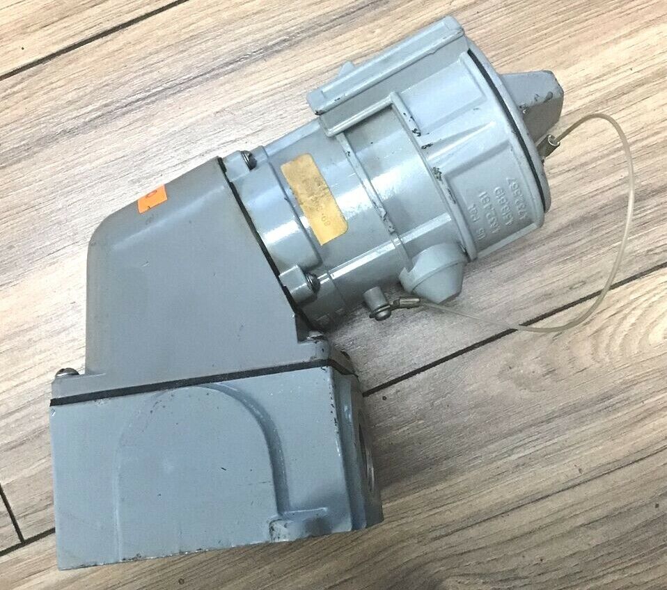 MELTRIC CORPORATION DSM 30A RECEPTACLE