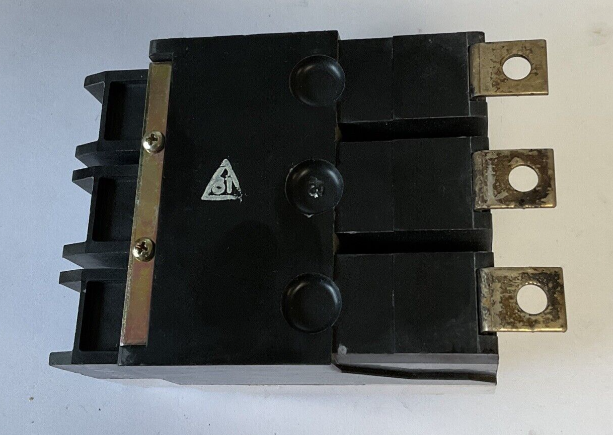 WESTINGHOUSE GDB 14K CIRCUIT BREAKER 25A 480VAC 3POLE 50/60HZ GDB3025