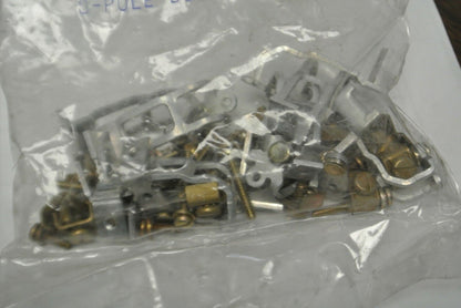 ALLEN-BRADLEY X-231723 STATIONARY CONTACT KIT / 8 POLE / NEW SURPLUS BUL. 700 BR