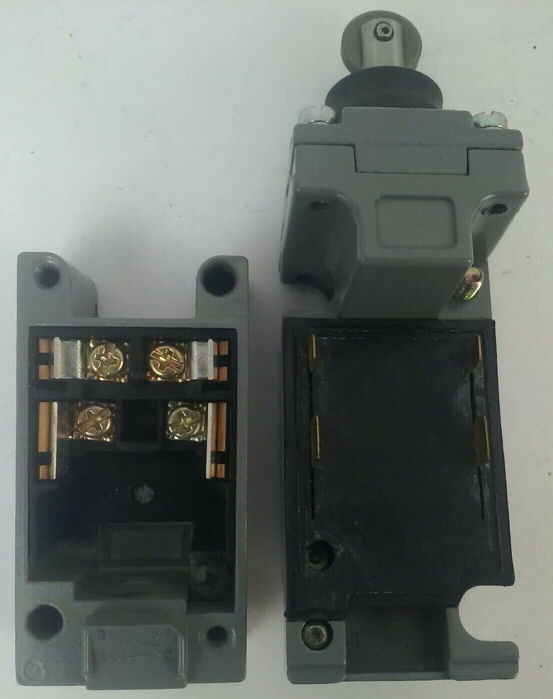 SQUARE D C54D CO54 CLASS 9007 SER. A LIMIT SWITCH TYPE 6P TYPE CT-54 TYPE D HEAD