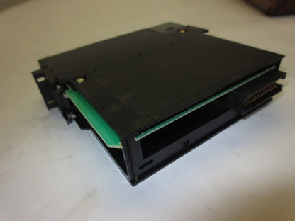 ALLEN-BRADLEY 1756-IV16/A Ser. A CONTROLLOGIX DC INPUT16PT 24VDC SOURCE 10-30VDC
