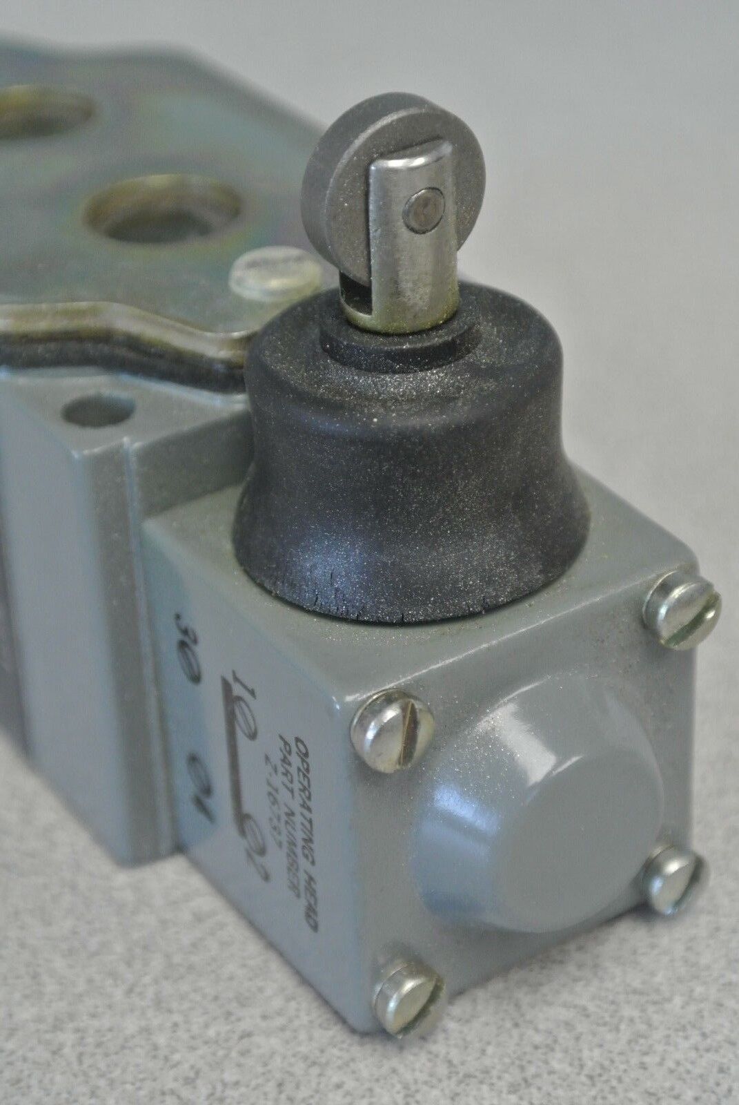 ALLEN-BRADLEY 802T-K1N Series D / OILTIGHT LIMIT SWITCH /  / NEW SURPLUS
