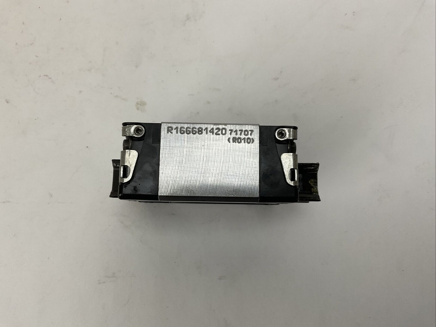 REXROTH R166681420 B. RUNNER BLOCK CS KWD-020-SKS-C1-N-1