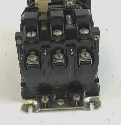 ALLEN BRADLEY 509-BOD-9 STARTER SIZE1 SER.B CB236COIL 595A AUX 10HP W40 HEATER