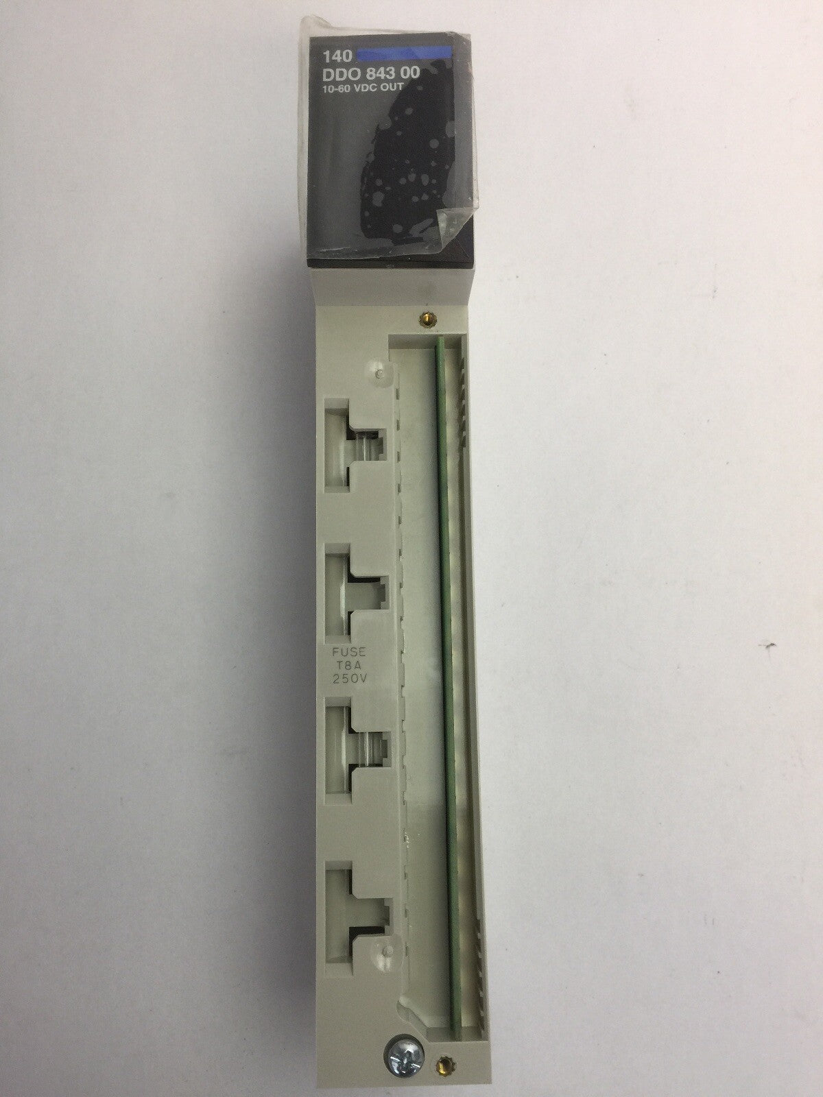 SCHNEIDER ELECTRIC 140DDO84300 DC OUTPUT 10-60VDC 2X8
