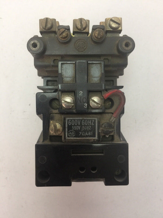 ALLEN BRADLEY X233635 CONTACTOR 600VAC 18AMP SER K SIZE 0 70A81 COIL 600V 60HZ