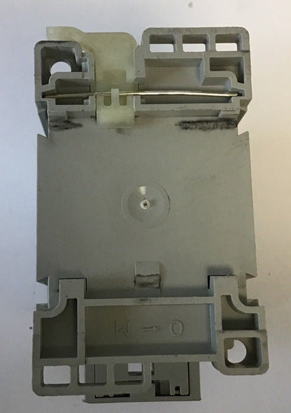 ALLEN BRADLEY 100-C09E*01 CONTACTOR RELAY 600VAC
