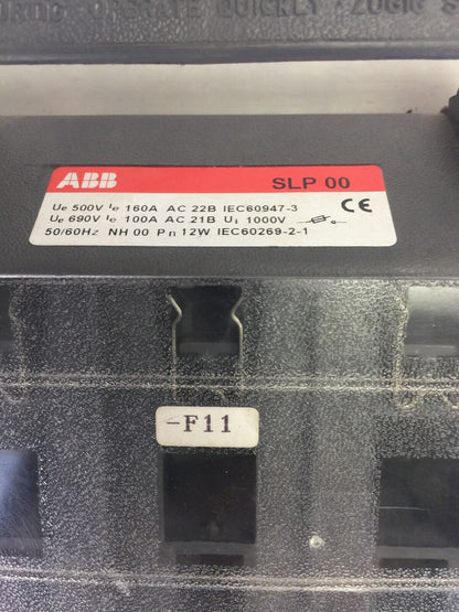 ABB SLP00 FUSE SWITCH DISCONNECTOR Ue 690V 'E 100A AC Ue 500V 'e 160A AC 3 POLE